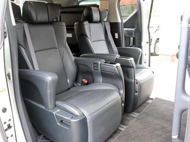 Toyota Vellfire Hybrid for sale, direct Import supplied fully UK reg. Best Toyota Vellfire Hybrid UK prices. Fact!
