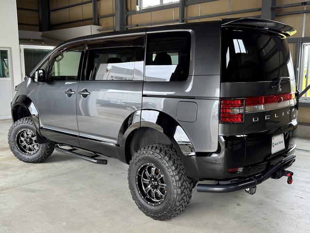 Mitsubishi Delica D5 for sale, direct Import supplied fully UK reg. Best Mitsubishi Delica D5 UK prices. Fact!