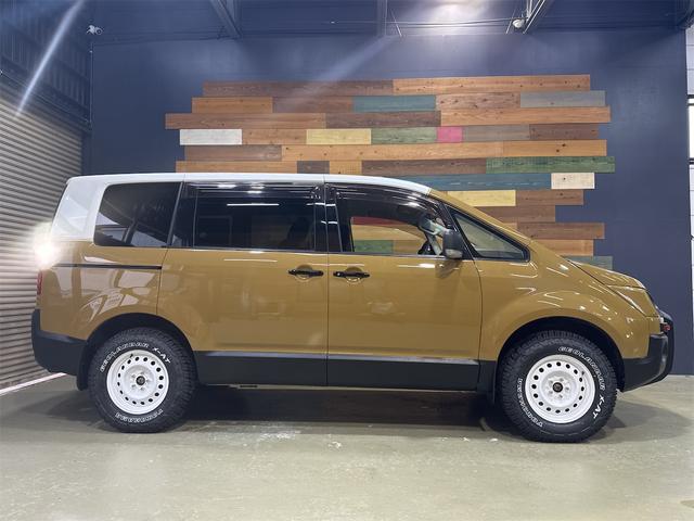 Mitsubishi Delica D5 for sale, direct Import supplied fully UK reg. Best Mitsubishi Delica D5 UK prices. Fact!