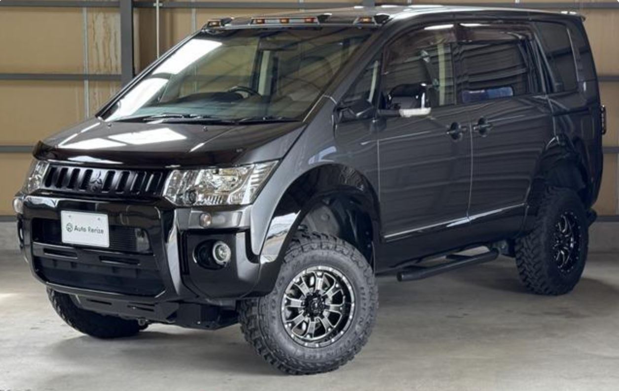 Mitsubishi Delica D5 for sale, direct Import supplied fully UK reg. Best Mitsubishi Delica D5 UK prices. Fact!