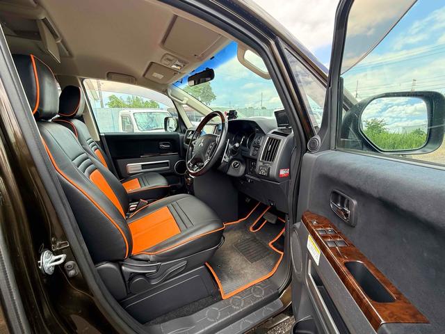 Mitsubishi Delica D5 for sale, direct Import supplied fully UK reg. Best Mitsubishi Delica D5 UK prices. Fact!