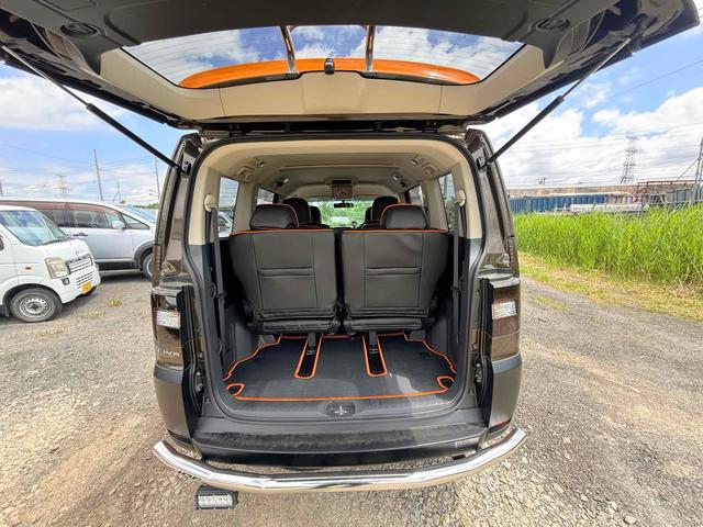 Mitsubishi Delica D5 for sale, direct Import supplied fully UK reg. Best Mitsubishi Delica D5 UK prices. Fact!