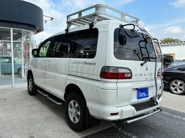 Mitsubishi Delica Spacegear for sale, direct Import supplied fully UK reg. Best Mitsubishi Delica Spacegear UK prices. Fact!