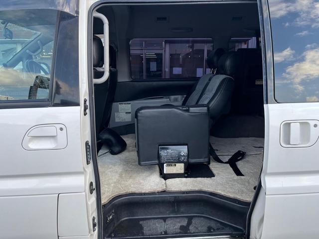 Mitsubishi Delica Spacegear for sale, direct Import supplied fully UK reg. Best Mitsubishi Delica Spacegear UK prices. Fact!