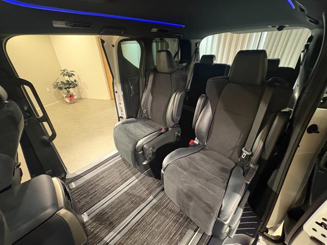 Toyota Alphard Hybrid for sale, direct Import supplied fully UK reg. Best Toyota Alphard Hybrid UK prices. Fact!