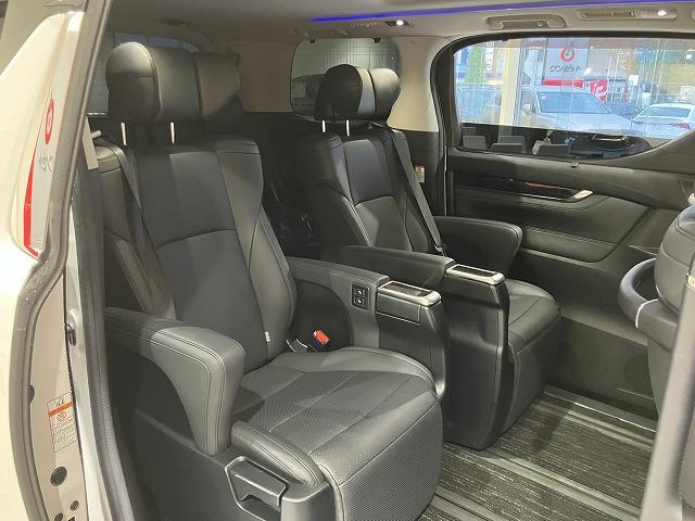 Toyota Alphard Hybrid for sale, direct Import supplied fully UK reg. Best Toyota Alphard Hybrid UK prices. Fact!