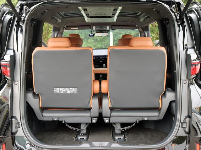 Toyota Vellfire Hybrid for sale, direct Import supplied fully UK reg. Best Toyota Vellfire Hybrid UK prices. Fact!
