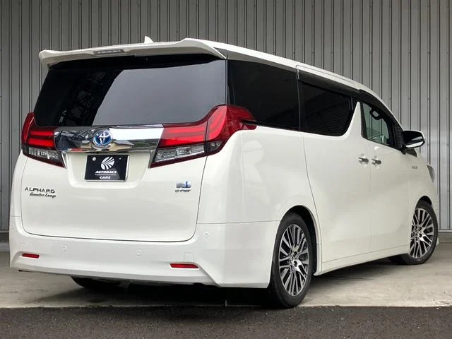 Toyota Alphard Hybrid for sale, direct Import supplied fully UK reg. Best Toyota Alphard Hybrid UK prices. Fact!
