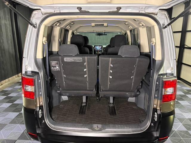 Mitsubishi Delica D5 for sale, direct Import supplied fully UK reg. Best Mitsubishi Delica D5 UK prices. Fact!