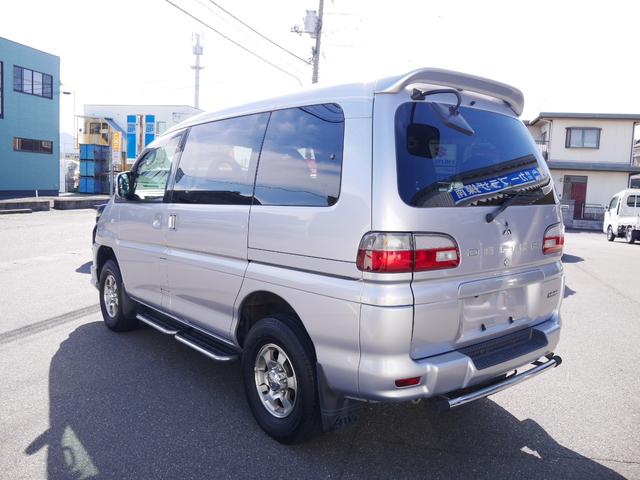 Mitsubishi Delica Spacegear for sale, direct Import supplied fully UK reg. Best Mitsubishi Delica Spacegear UK prices. Fact!