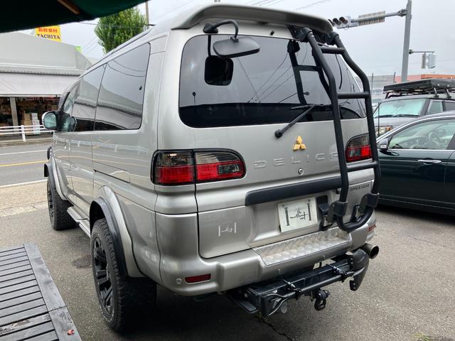 Mitsubishi Delica Spacegear for sale, direct Import supplied fully UK reg. Best Mitsubishi Delica Spacegear UK prices. Fact!