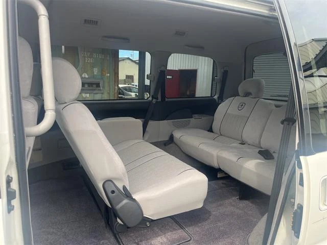 Mitsubishi Delica Spacegear for sale, direct Import supplied fully UK reg. Best Mitsubishi Delica Spacegear UK prices. Fact!