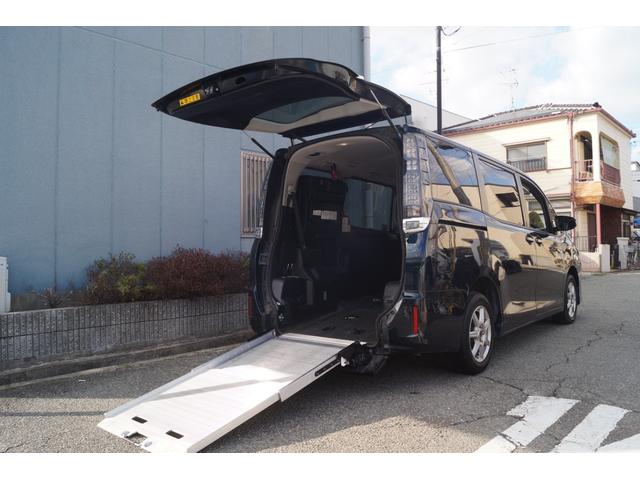 https://algysautos.com/listings/toyota-voxy-welfare-for-sale-uk-ref-gn5/